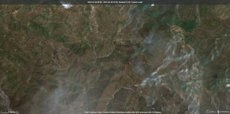 Satellite ने Uttarakhand के forest fire की भयावहता को कैद किया- jungle tak